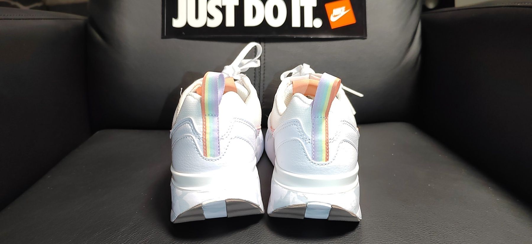 Nike Air Max Dawn SE, номер 36