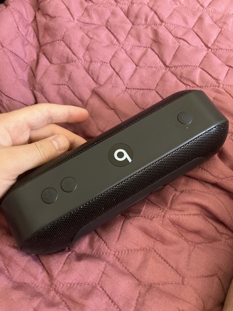 Apple Beats Pill+