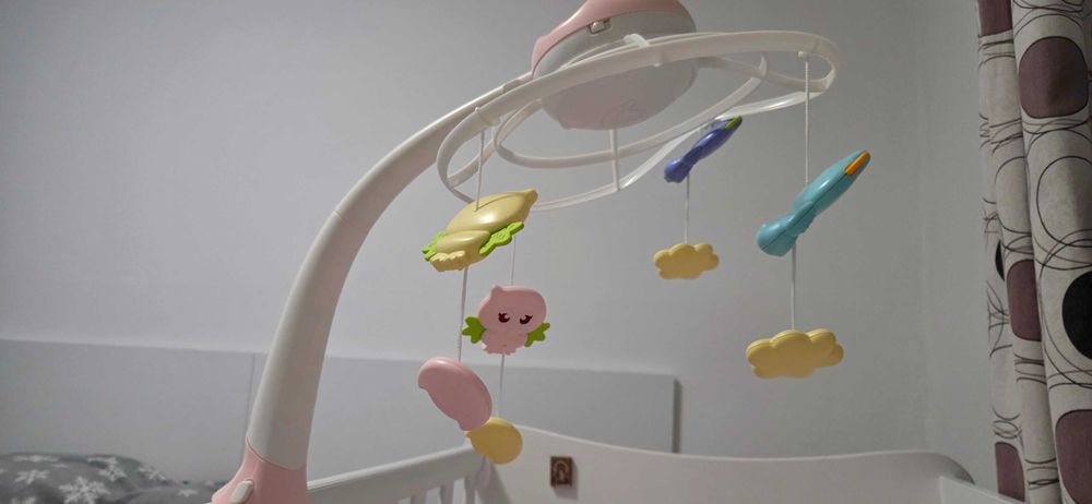 Музикална въртележка за кошара