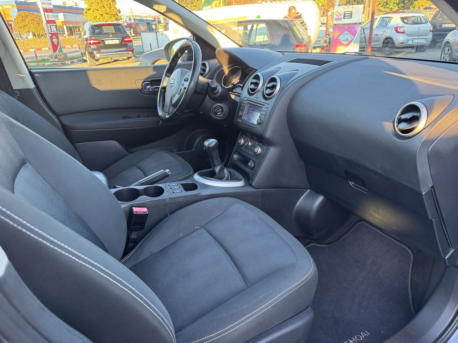 Nissan Qashqai 2011 1.6 benzina Tekna