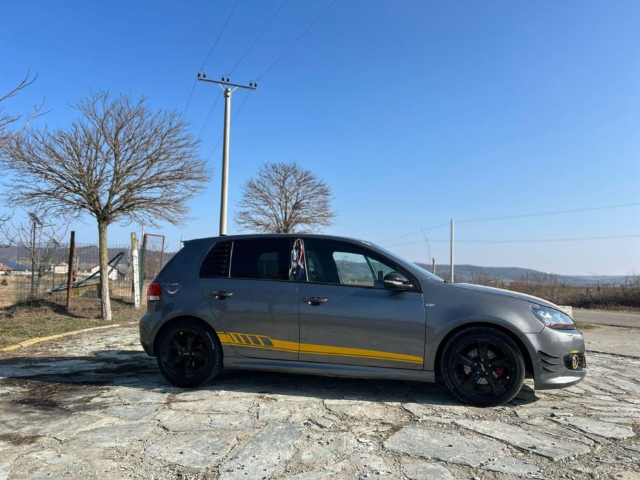 Vând Golf 6, R line