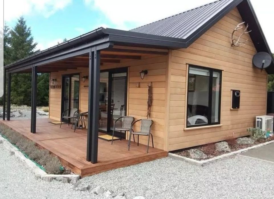 Vand cabane din lemn