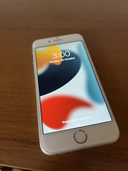 Телефон Iphone 6s