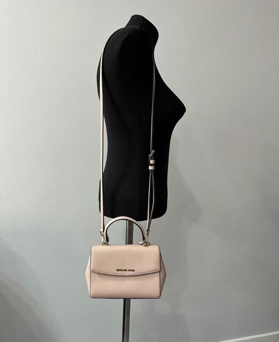 Сумка оригинал Michael Kors Ava