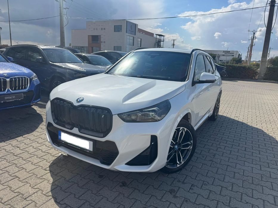 BMW iX1 BMW iX1 30 xDrive Primul Propietar