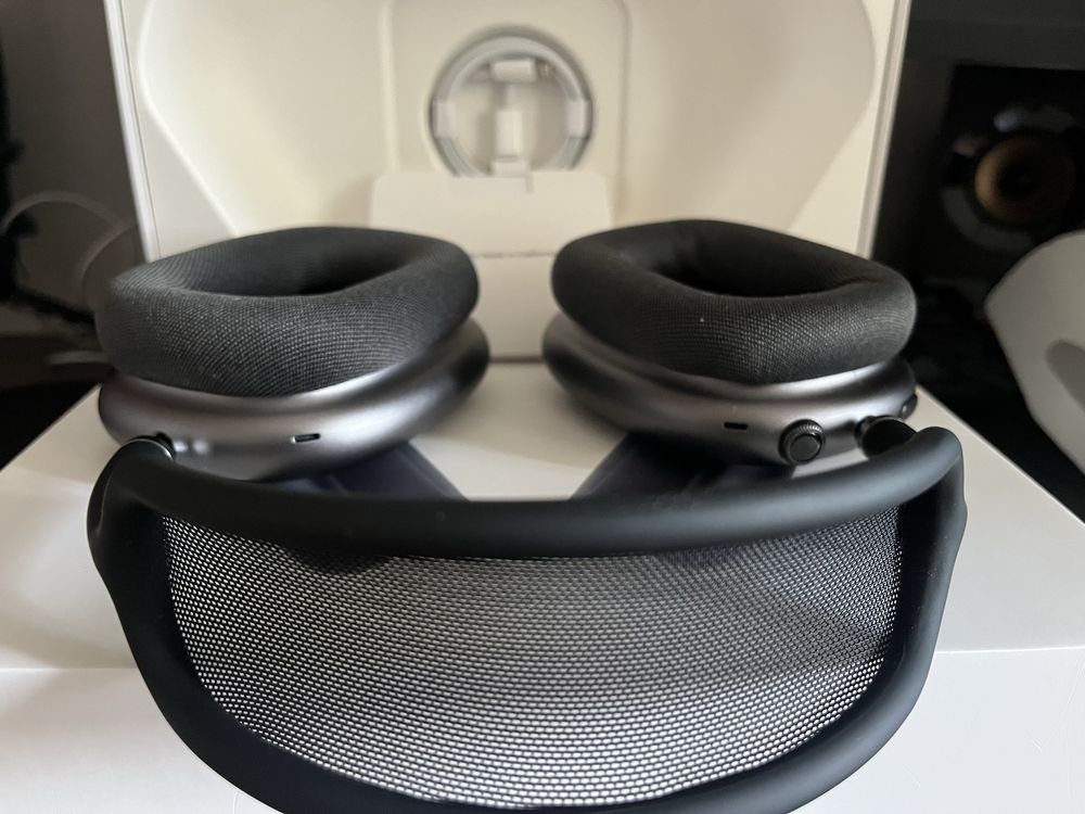 Apple Airpods Max Автентични в гаранция