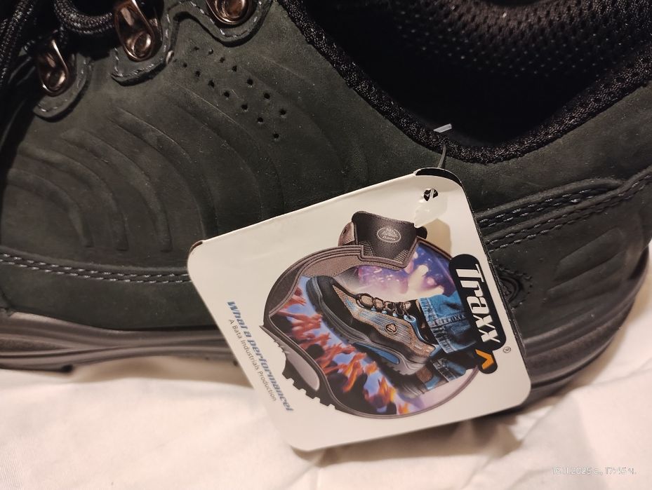 Работни обувки НОВИ