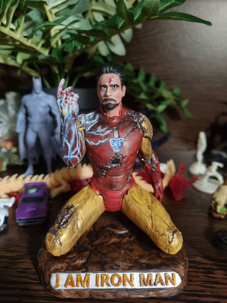 Figurine Marvel și DC printate 3D