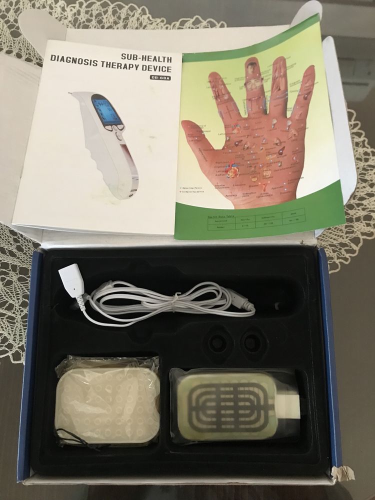 Микрокомпютърен масажор CE Health Care Aid