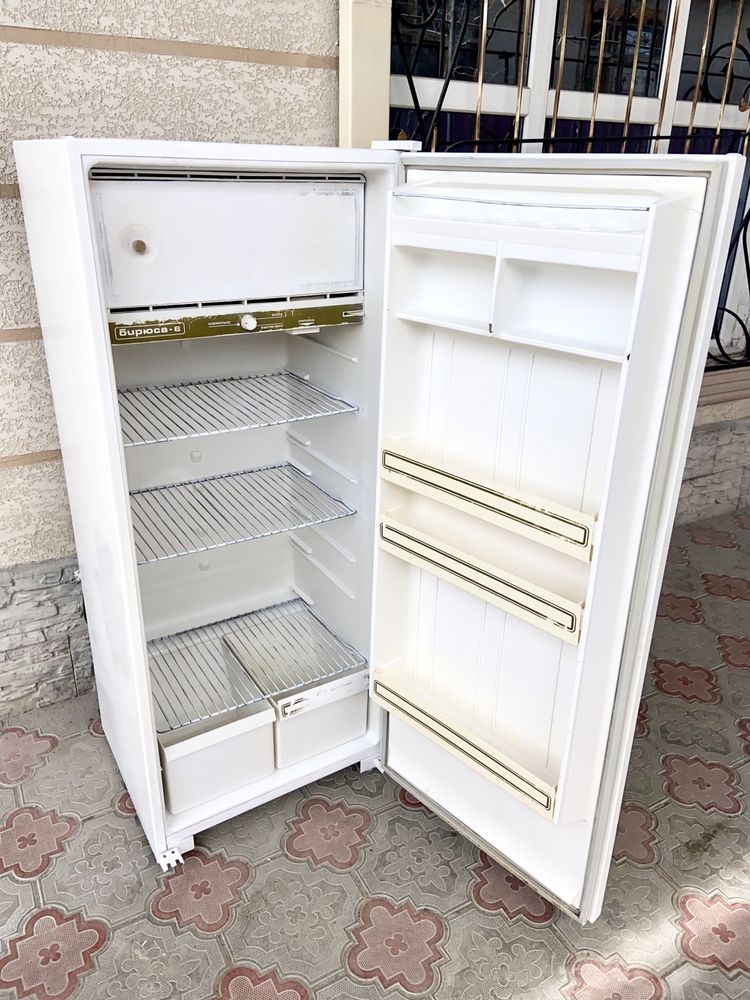 Продам холодильник рабочий