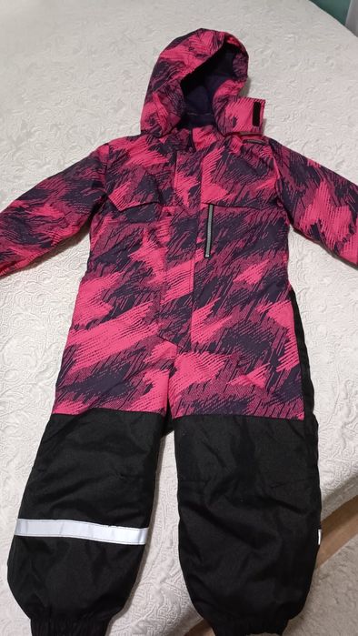 Продам комбинезон детский