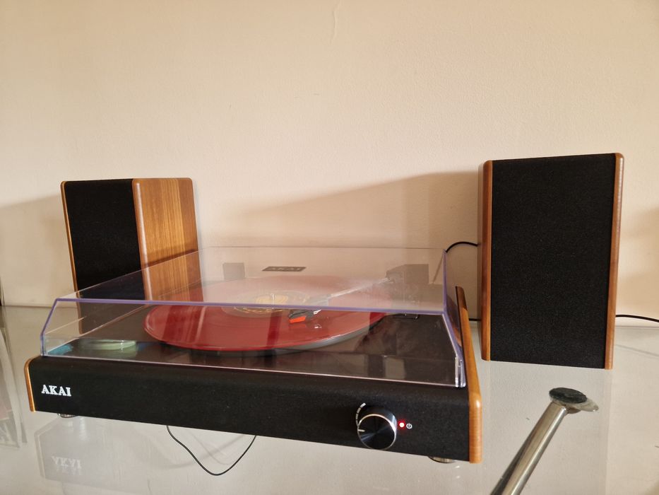 Pick-up stereo Akai ATT-240SP