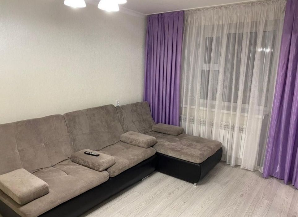 1-комнатная в центре. Абая