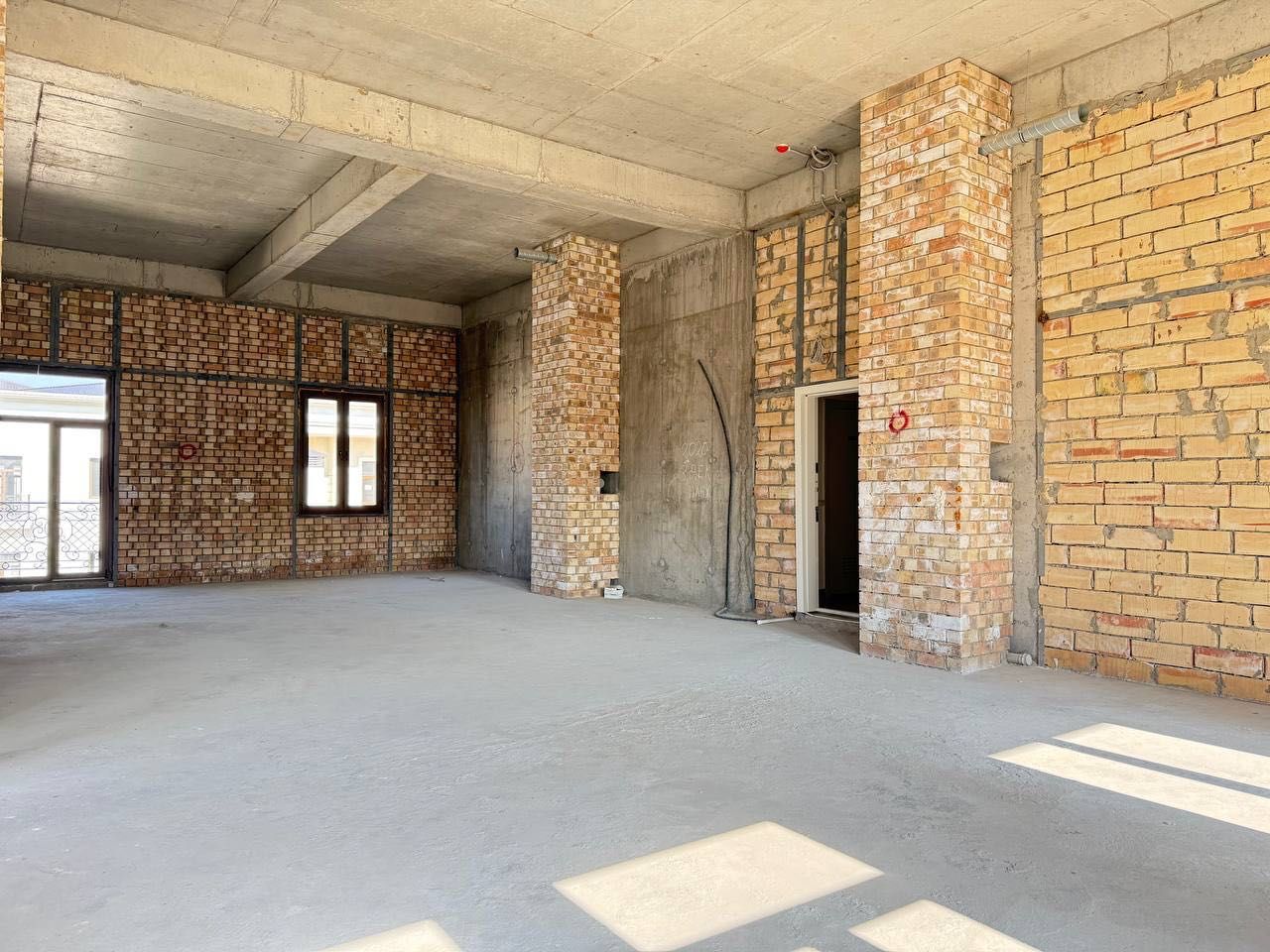 Boulevard Продается 4 комнатная коробка Tashkent City