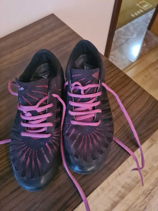 Оригинални маратонки за спорт Adidas