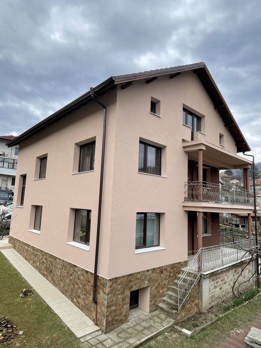 Топлоизолация от алпинсити и склеле