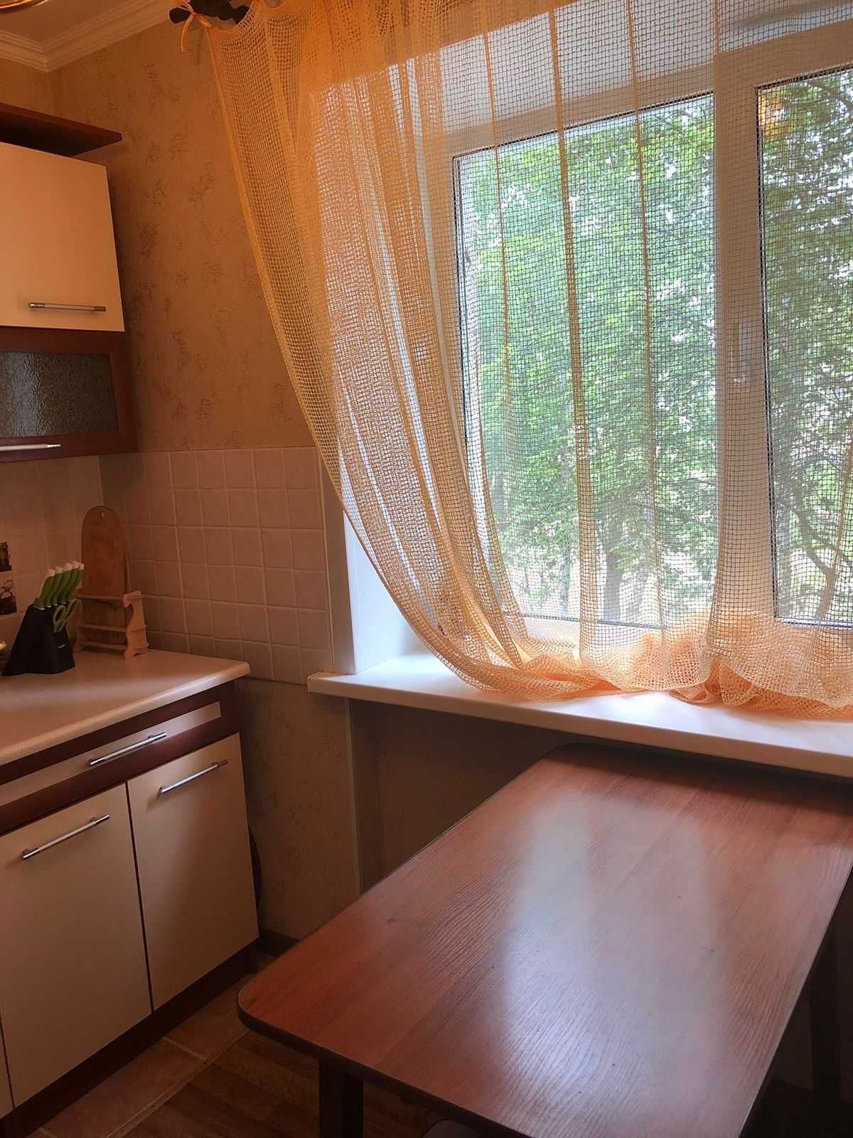 продам 2ком квартиру в Боровом