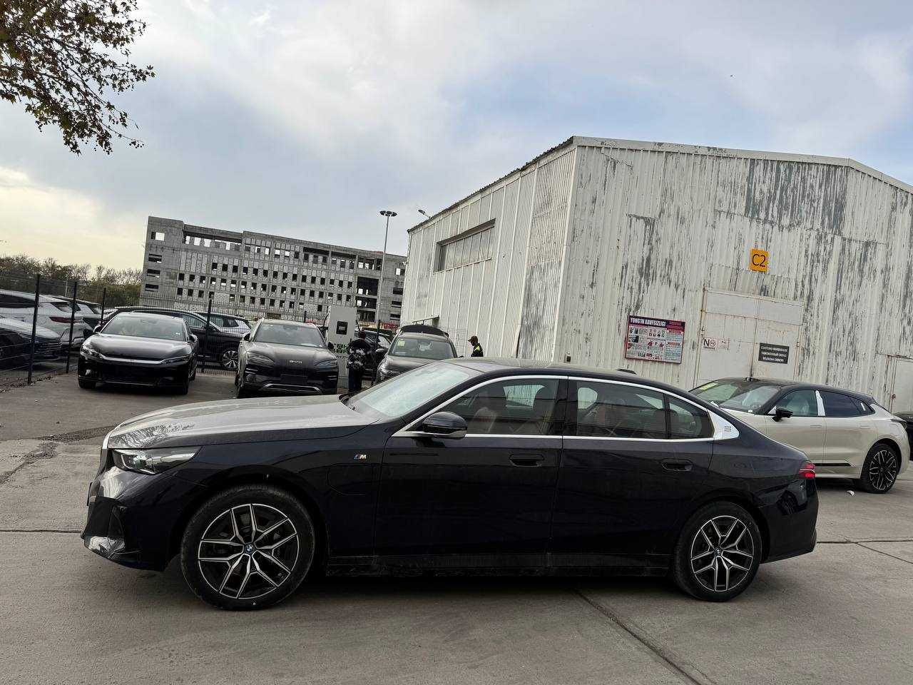 BMW i5 40 l биринчилардан харид килинг
