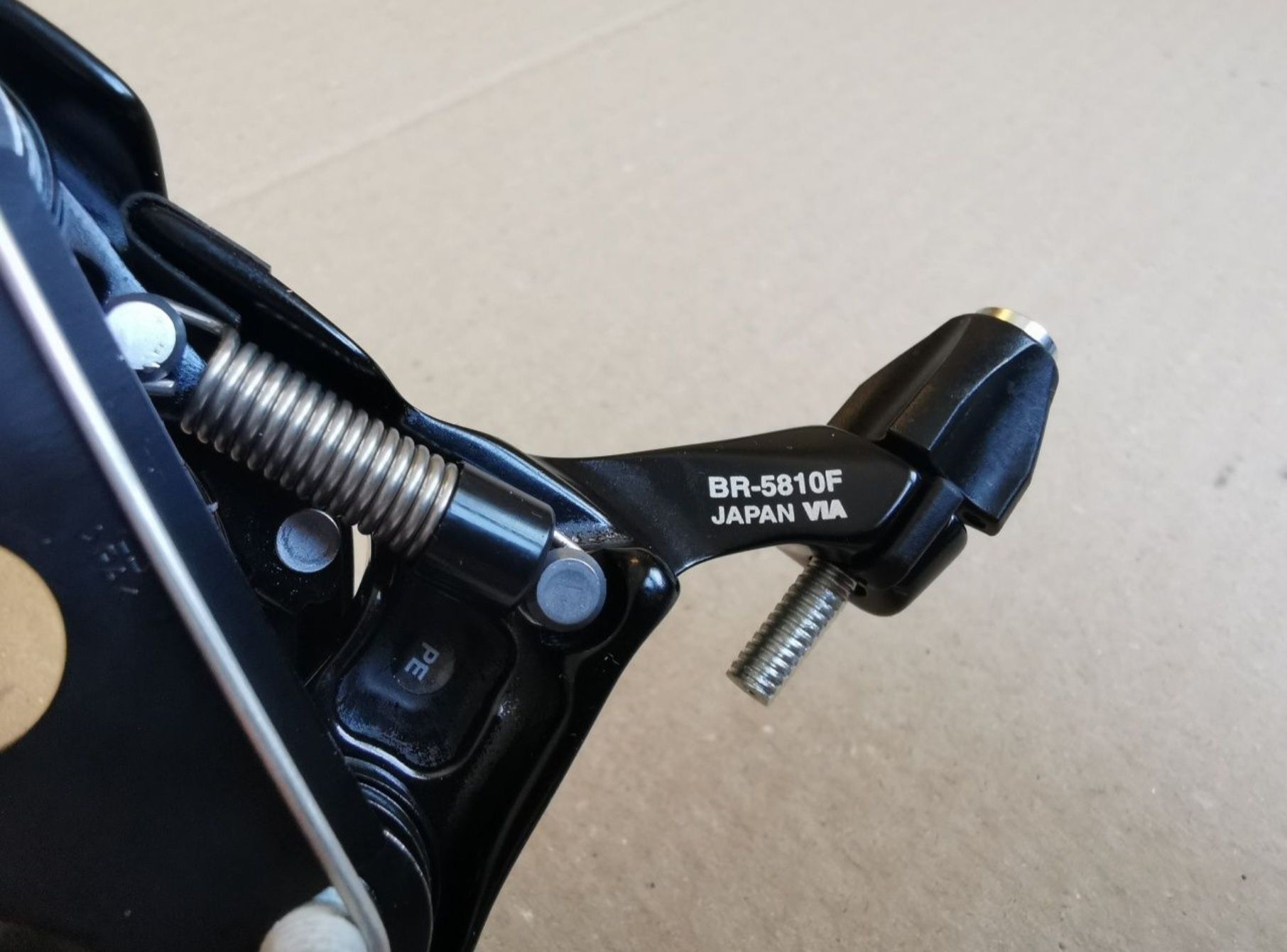 Шосейна спирачка Shimano 105 5800 F Direct Mount за колело / велосипед