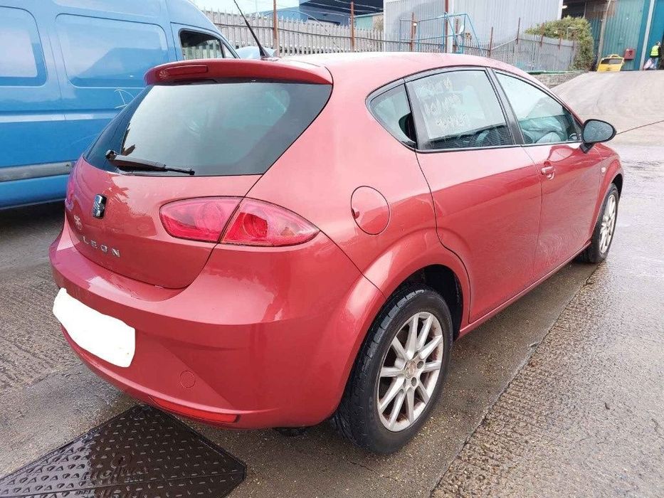 Piston cu biela Seat Leon 2 2010 HATCHBACK 2.0 TDI BKD