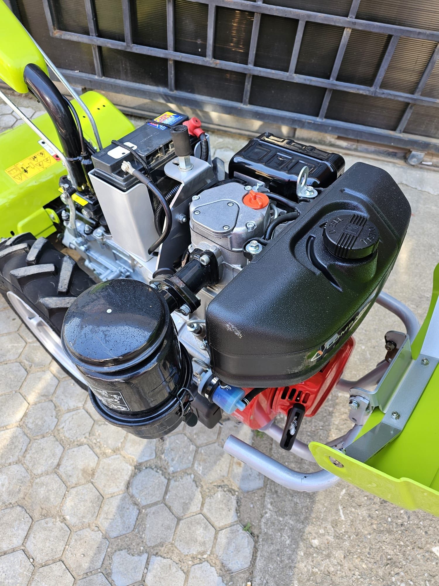 Motocultor Grillo lombardini diesel 11 cp ,model nou