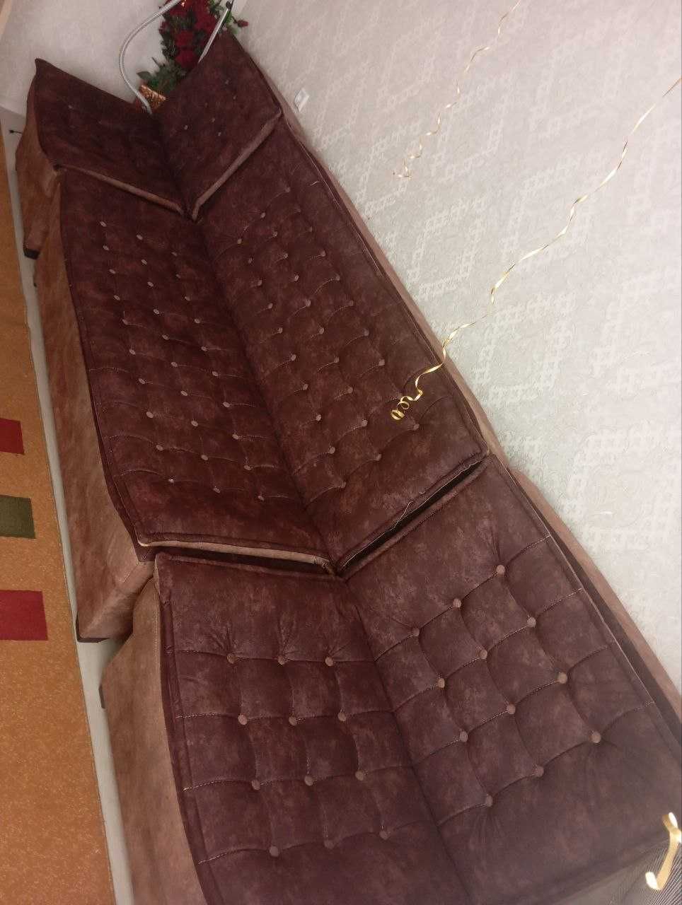 диван  мягкий как новый