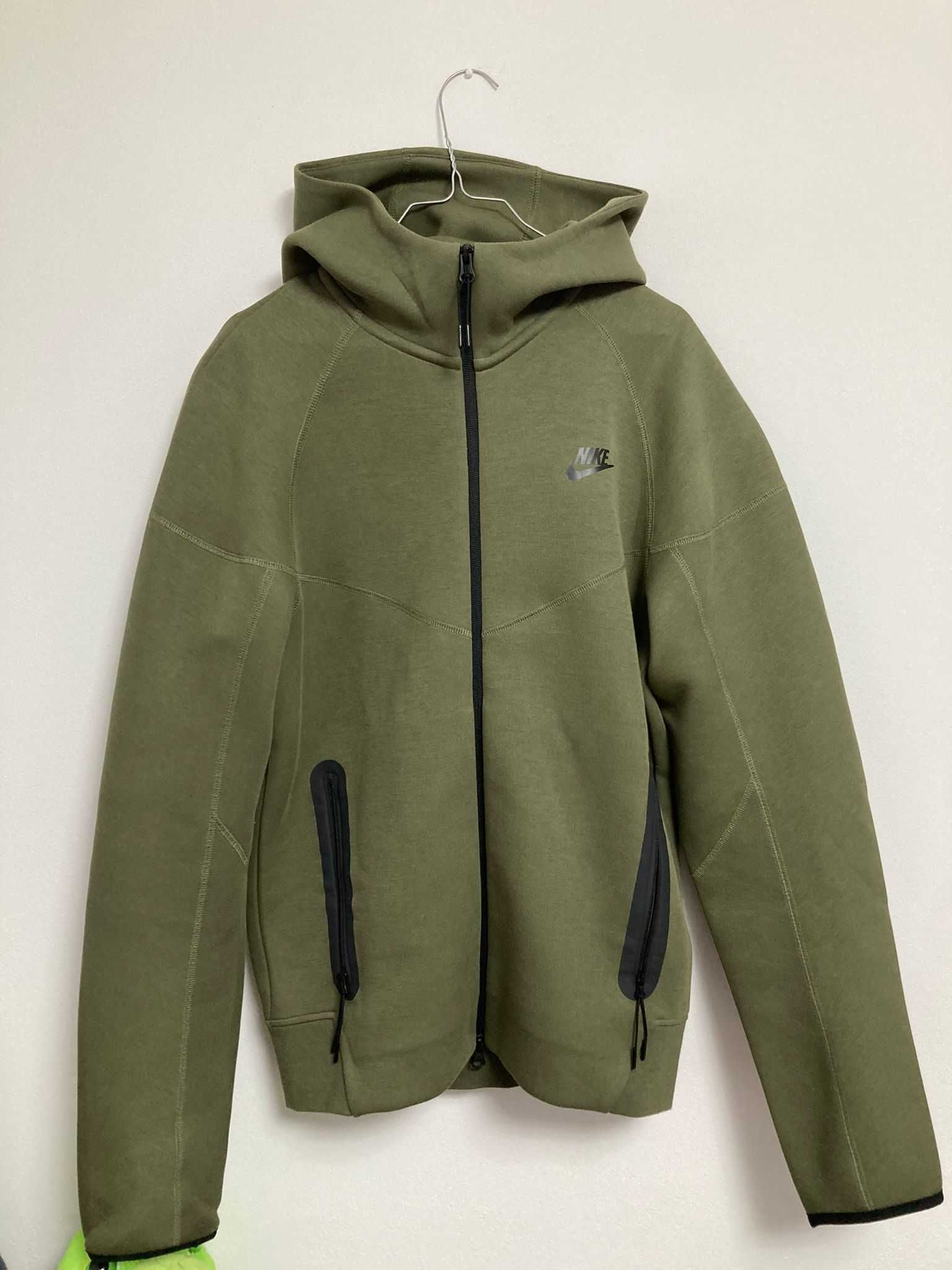 Hanorac / Bluza Nike Tech Fleece Verde Olive | NOU