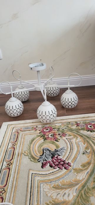 Люстра срочно продается