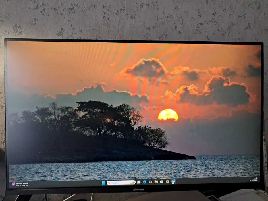 Монитор Xiaomi 27 inch.