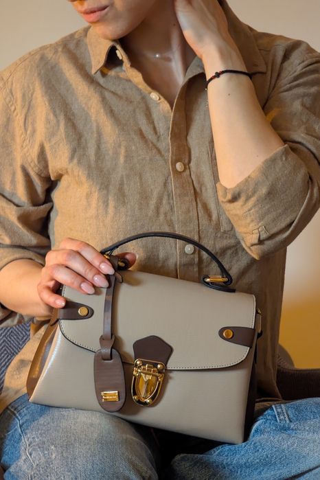 НОВО! ЛИКВИДАЦИЯ! Дамска чанта с метална закопчалка Silver&Polo