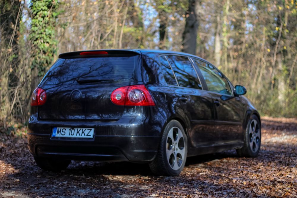 Volkswagen Golf V 1.9TDI 6+1 Trepte