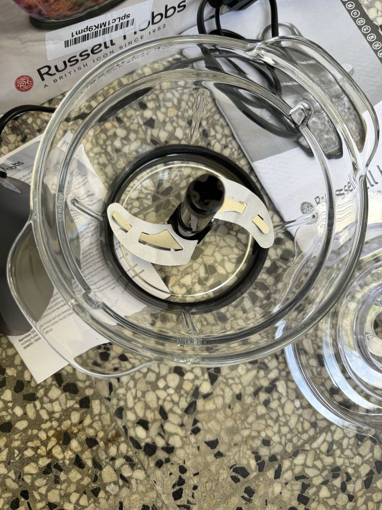 Чопър - Russell Hobbs 27131-56, 350W, Блендер, Пасатор, 1л, без BPA!