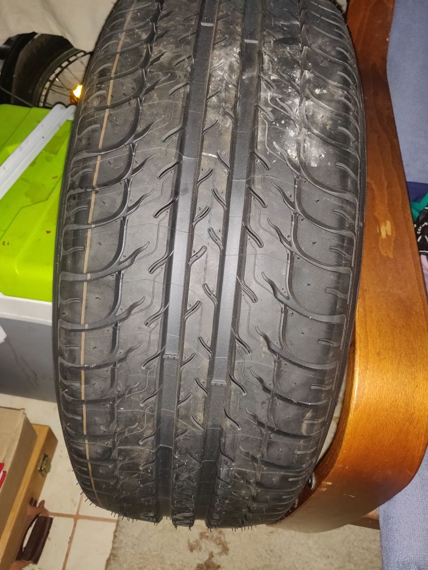 Cauciucuri Michelin 215/50/R17,noi,de vară,an fabricație 2019