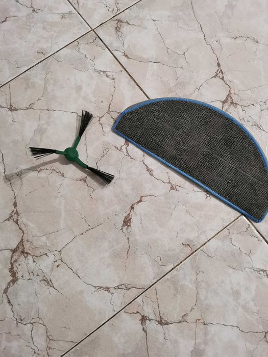 Робот Roomba combo