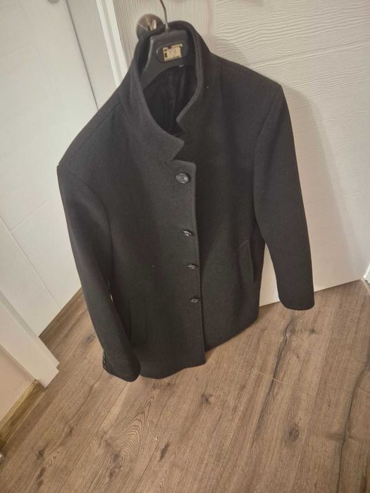 Мъжко зимно палто