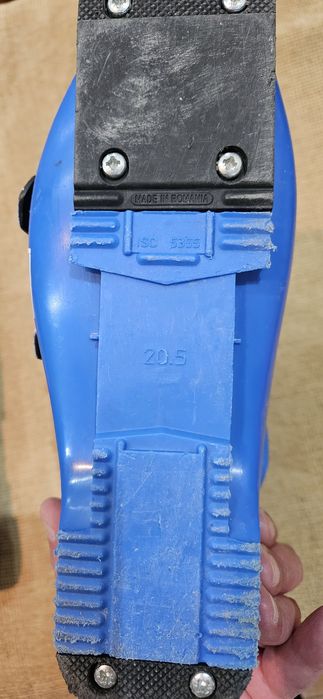 Детски ски обувки