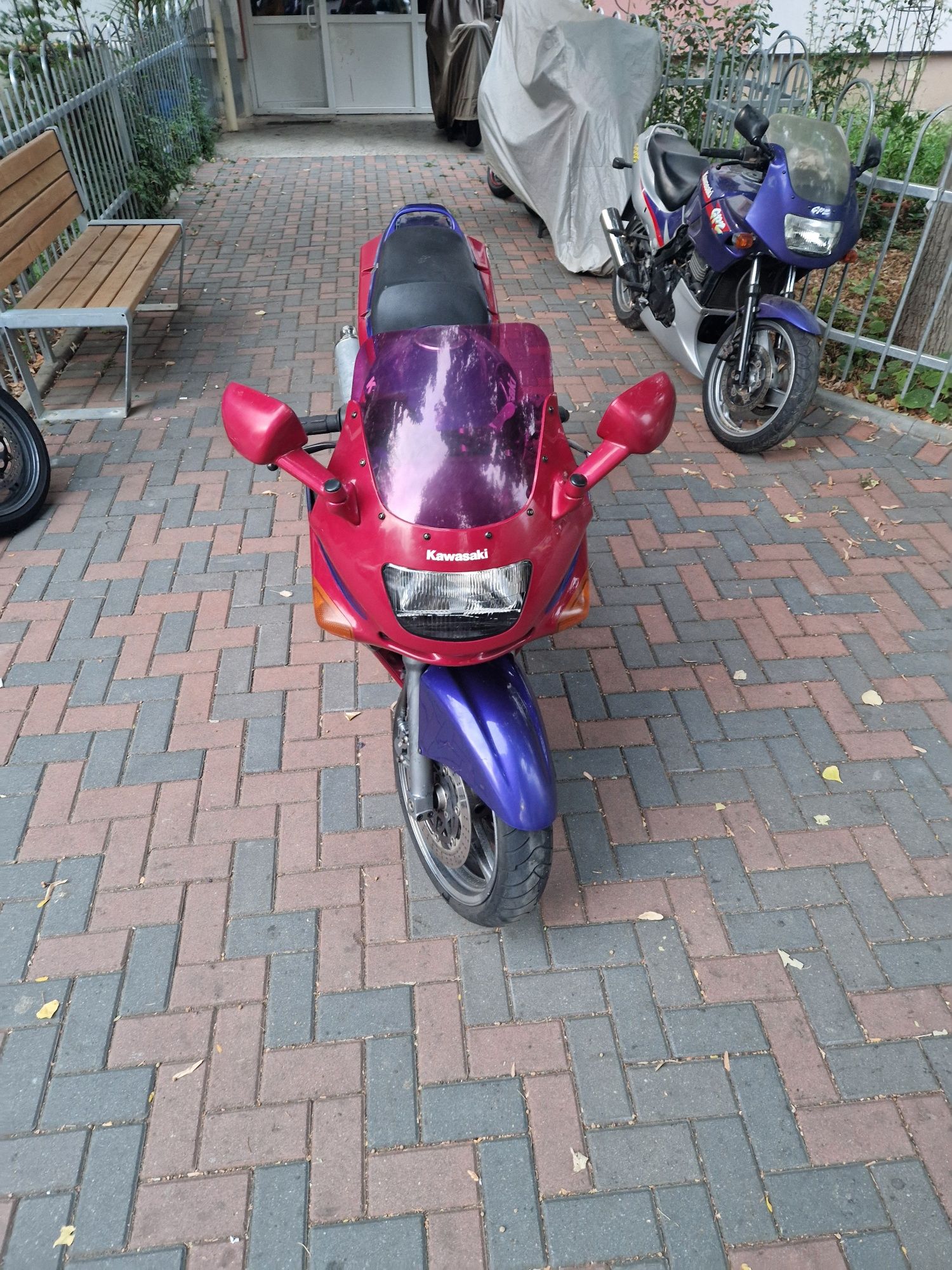 Kawasaki zzr 600 D (posibil 35kw)