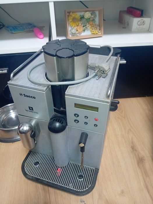 Aparat de cafea saeco