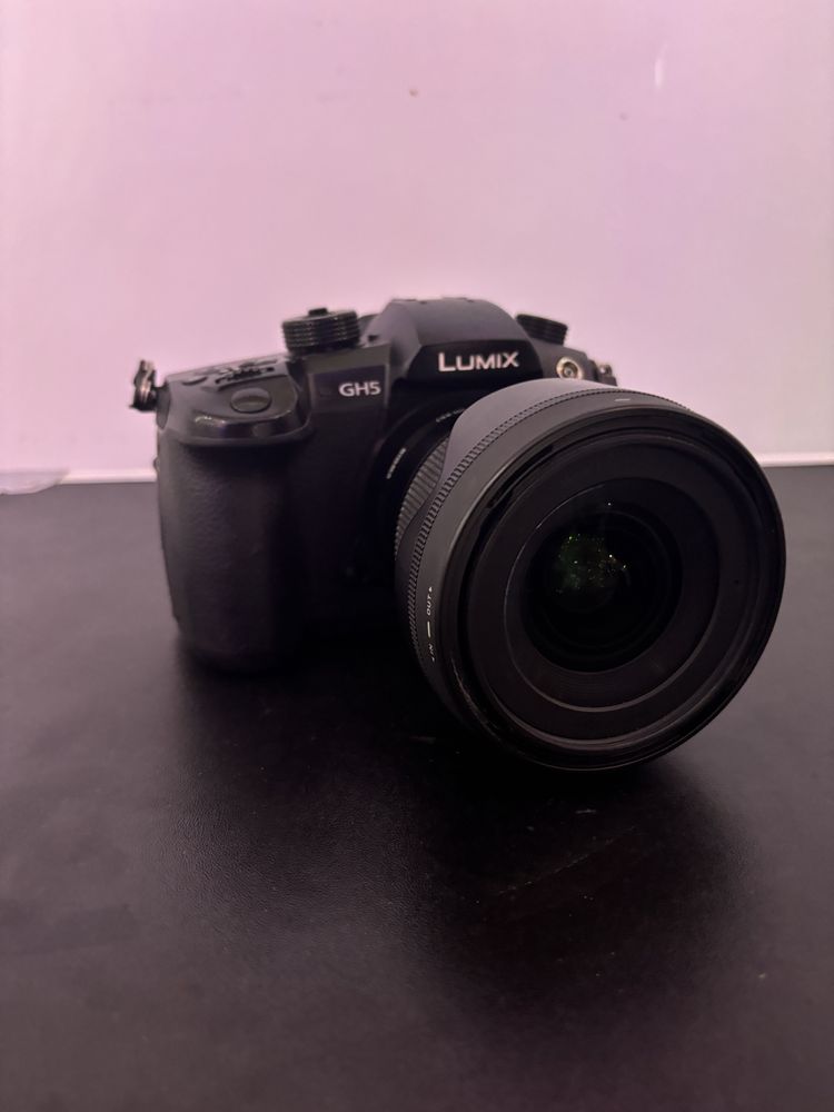 Panasonic Lumix GH5