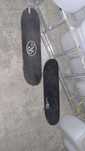 Vand 2 bucati Skateboard , folosite dar bune