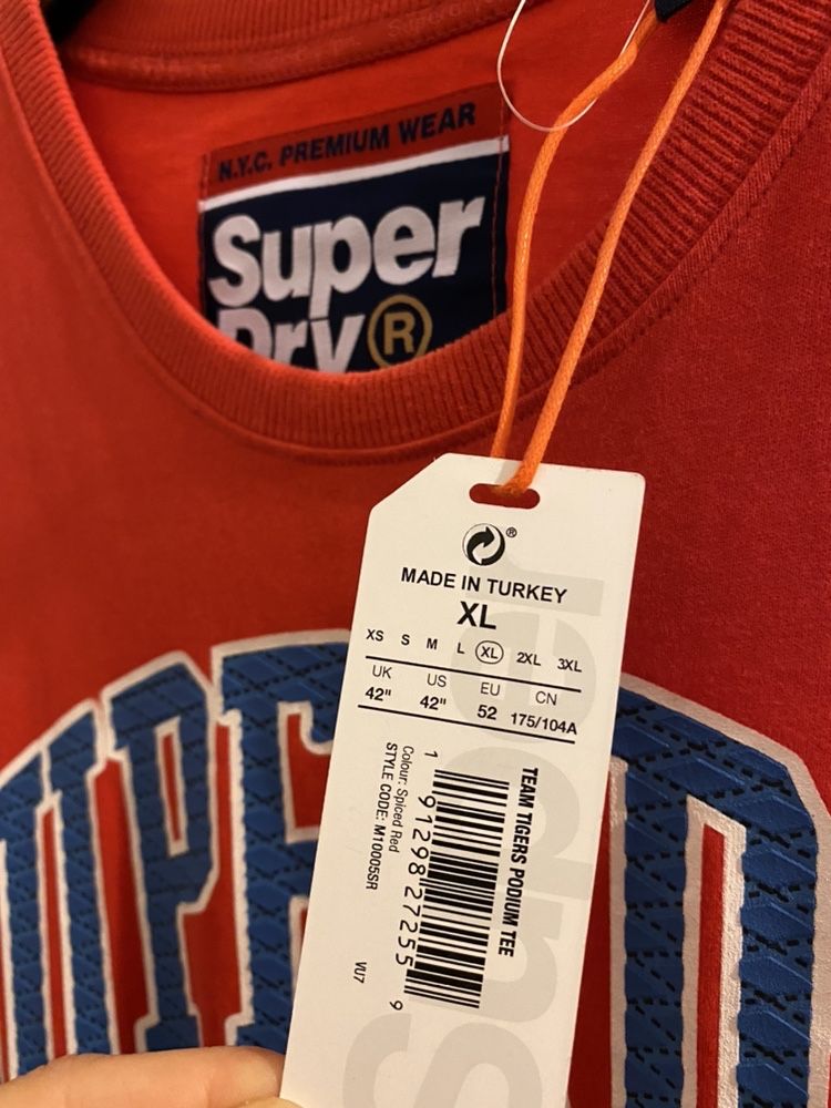 Tricou SUPERDRY rosu nou cu eticheta