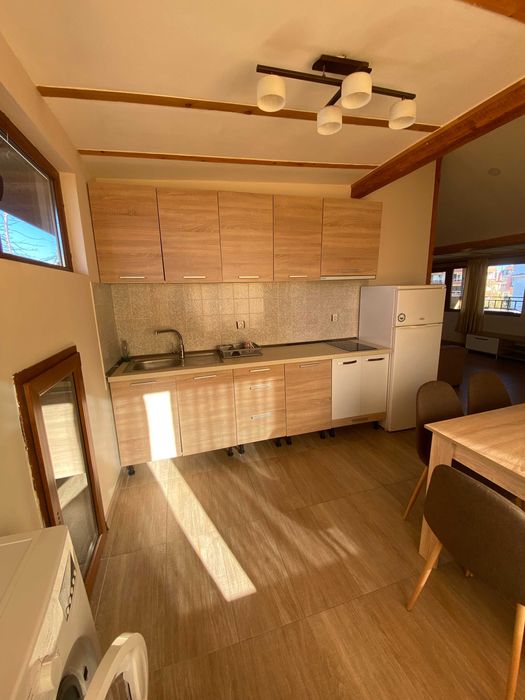 Дава се под наем Тристаен апартамент в Бургас, Сарафово - 94 кв.м за 280.5 € - Снимка #2