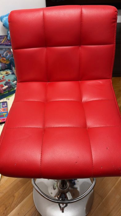 Scaun Bar Make Up Rosu Kring