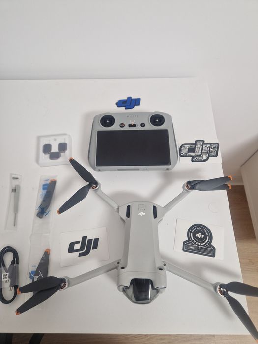Dji mini 3 pro impecabila 47 min zbor