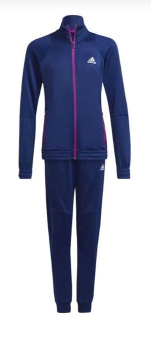 Нов детски оригинален adidas екип 116 размер