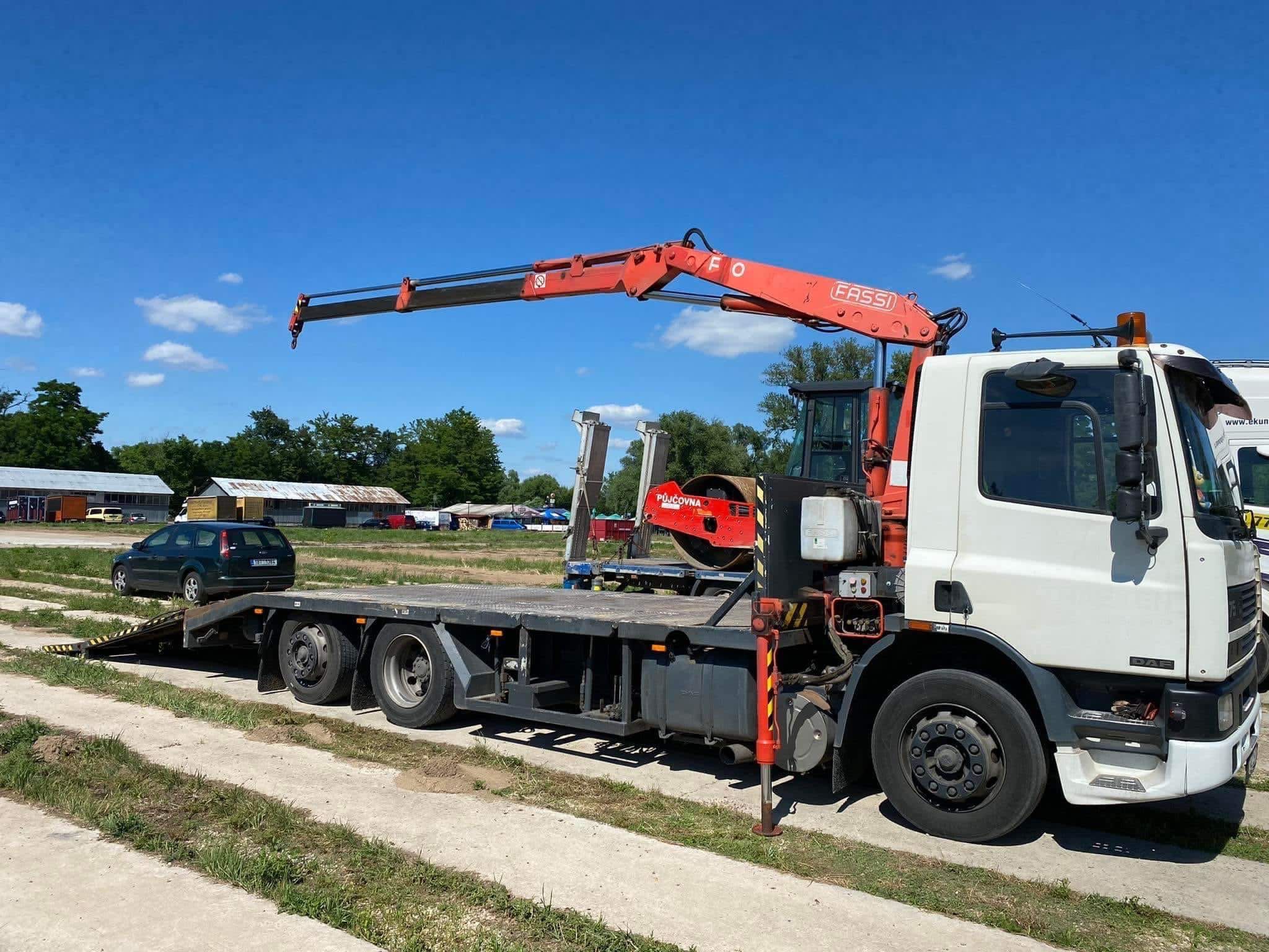 Platforma, Trailer,Șlep,Camion transport utilaje, Daf 75.250 ati