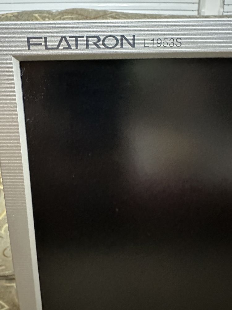 LG Flatron L1953S-SF