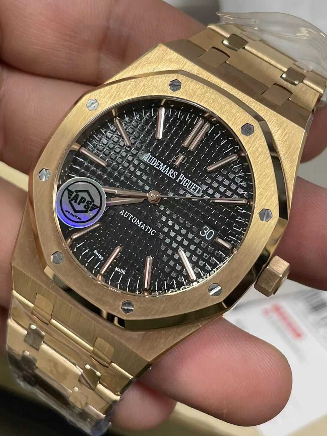 Audemars Piguet Royal Oak Злато / Черно
