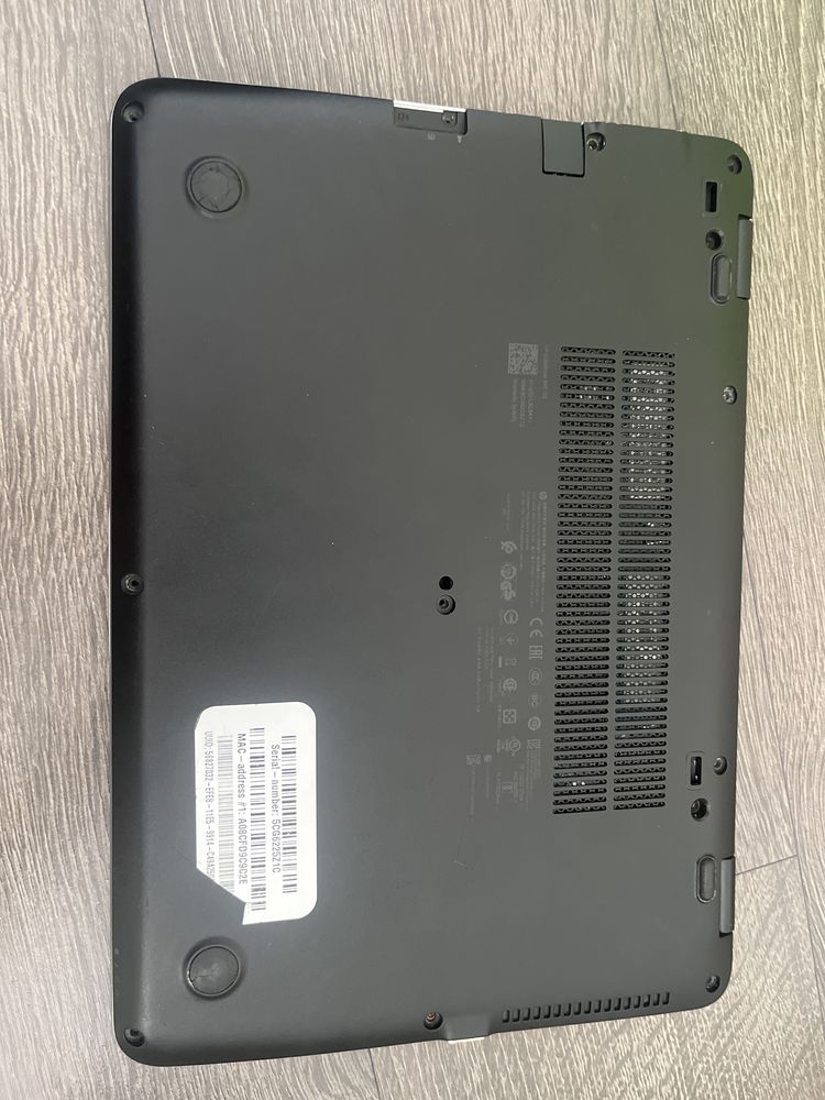 Vand laptop hp elitebook g3 functional fara ram si fara baterie