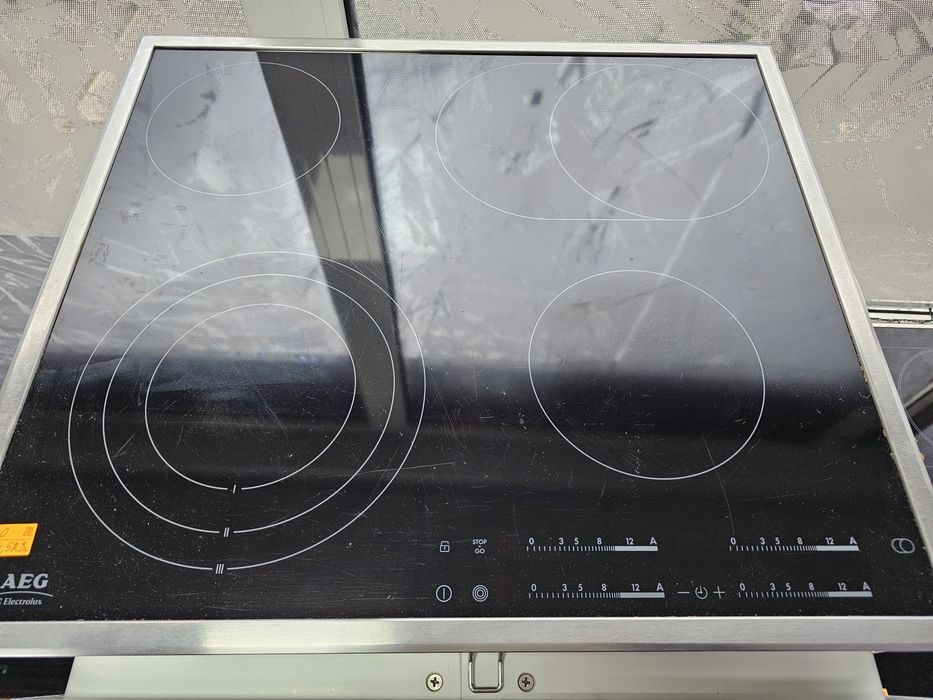 Плот за вграждане AEG